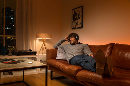 Ledstrip voor binnenverlichting met dimbare kleuren zelfklevend ZigBee app bediening 180 centimeter lengte wit kunststof