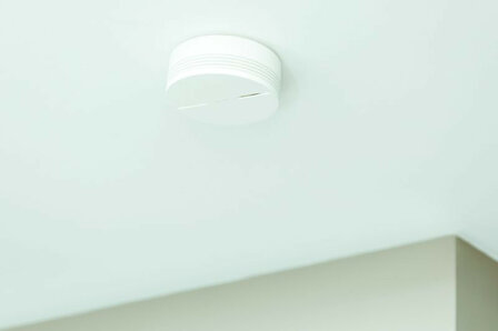 Slimme rookmelder voor woningbeveiliging met wifi verbinding en lange batterijduur van tien jaar