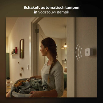 Bewegingssensor voor slimme verlichting met Zigbee 3 0 draadloze communicatie en daglichtsensor geschikt voor Philips Hue platform wit kunststof