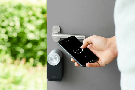 Smart slot voor bestaande cilinder met bluetooth wifi en oplaadbare batterij zwart