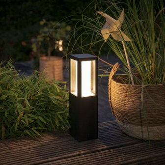 Sokkellamp voor buitenverlichting met Zigbee bediening en aluminium behuizing geschikt voor 24 volt laagspanning systeem