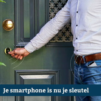 Smart slot voor deur met app bediening en SKG certificatie vervangt cilinder en binnenbeslag