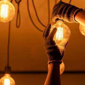 Filament Globe lamp voor Zigbee systemen met warm licht