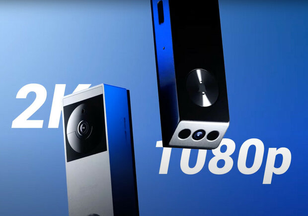 Deurbelcamera voor buiten met dual lens en zonnepaneel grijs kunststof draadloos met 2K resolutie en bewegingsdetectie