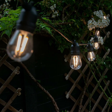 Smart outdoor lightstring uitbreiding voor buitenverlichting met 10 dimbare warm witte lampen
