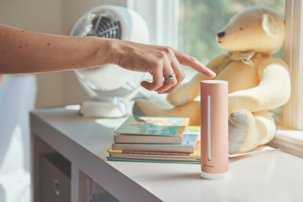 Sensor voor binnenklimaat binnengebruik met WiFi app bediening meet CO2 temperatuur vochtigheid geluid