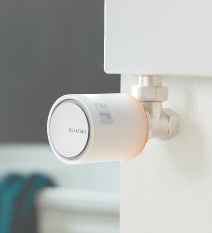 Radiatorknop voor zoneverwarming met opentherm en open raam detectie wit kunststof met AA batterijbediening en draadloze communicatie 868 Mhz