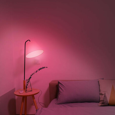 Smart spot voor binnenverlichting met wifi bediening en kleurinstelling in GU10 fitting