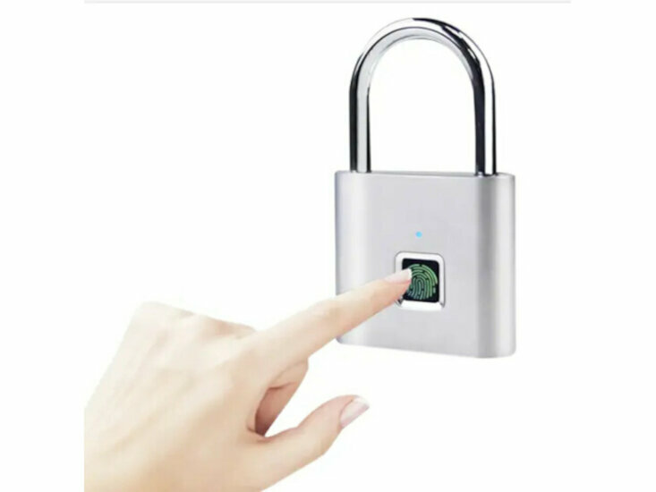 Vorh&auml;ngeschloss mit Fingerabdruck-Entriegelung