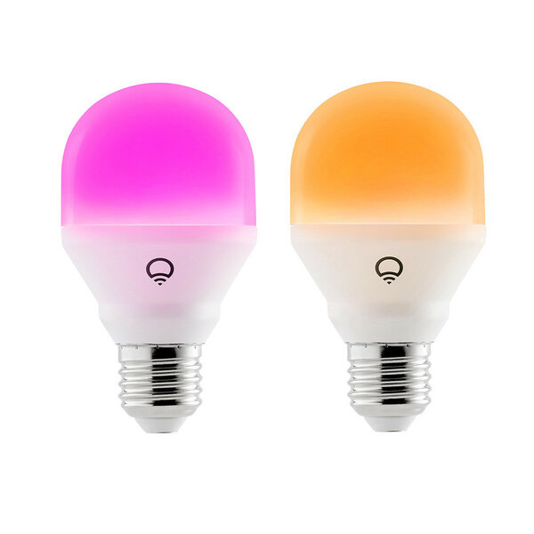 Kleur lamp voor binnen met wifi bediening 1000 lumen E27 fitting traploos dimbaar